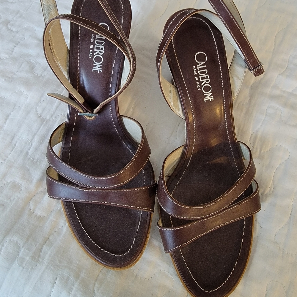 Calderone brown and beige wedges size 7